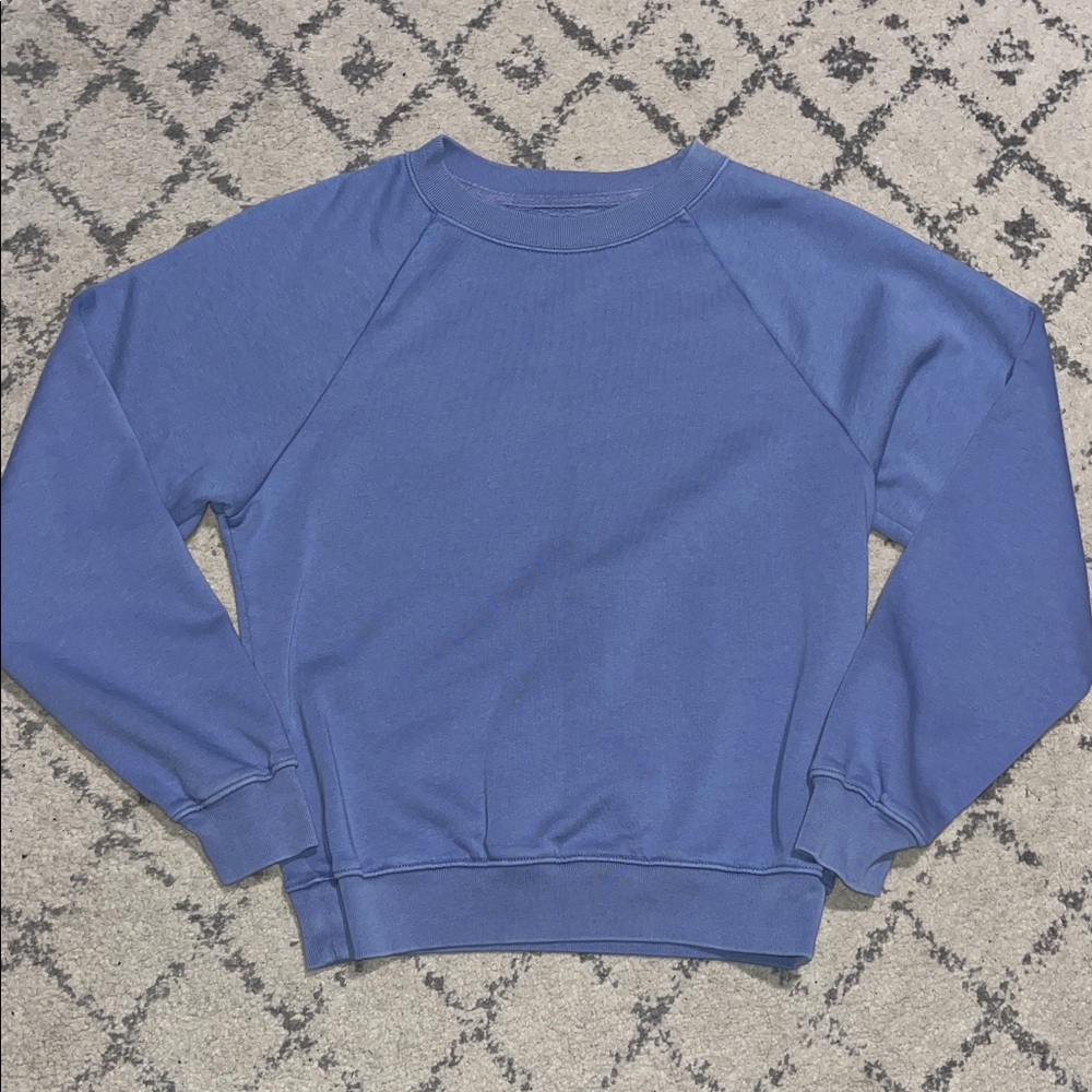 GAP sweatshirt